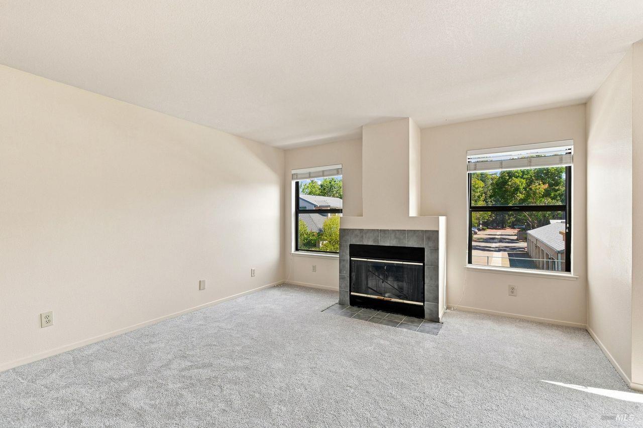 495 Mission Boulevard Santa Rosa CA 95409
