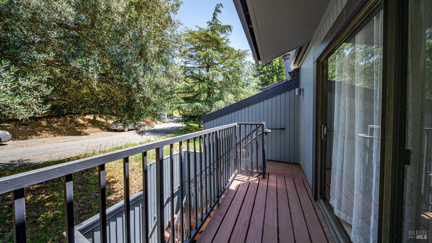 5 Love Court Fairfax CA 94930