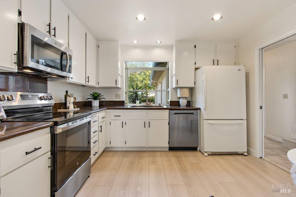 1492 London Circle Benicia CA 94510