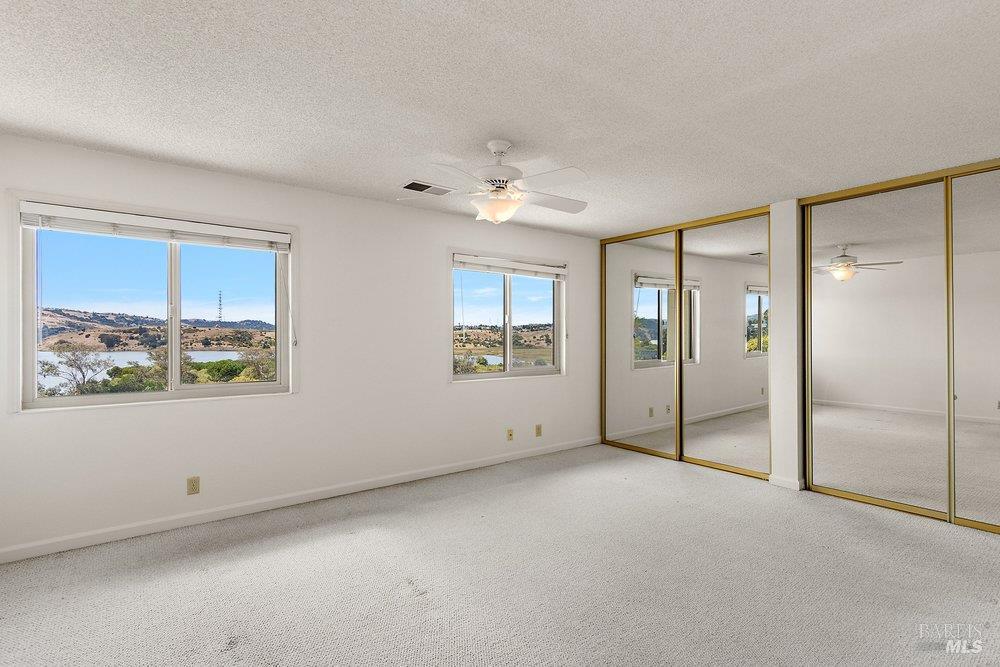 1492 London Circle Benicia CA 94510