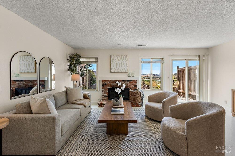 1492 London Circle Benicia CA 94510