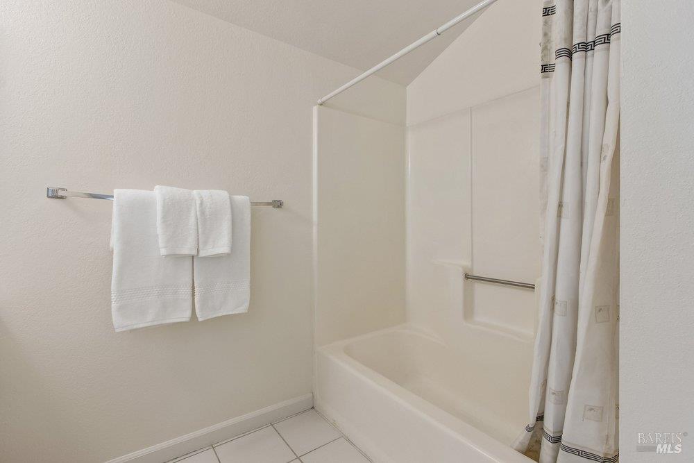 1492 London Circle Benicia CA 94510