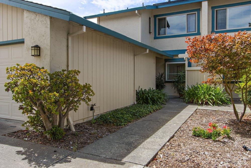 1492 London Circle Benicia CA 94510