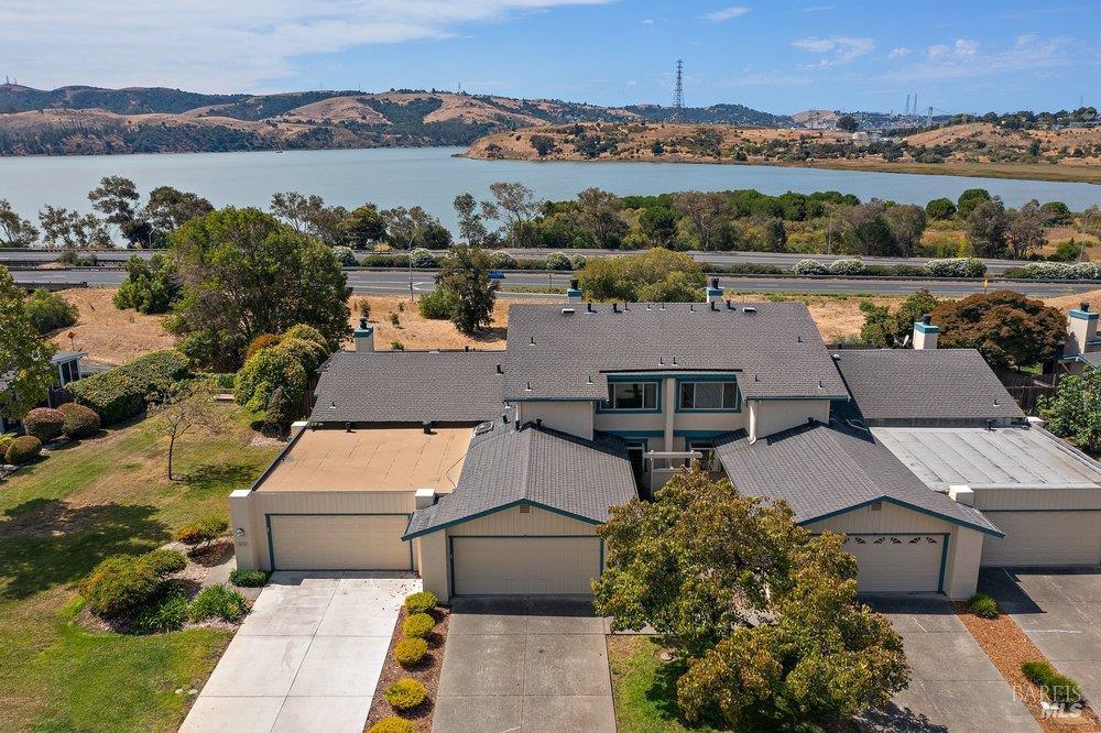 1492 London Circle Benicia CA 94510