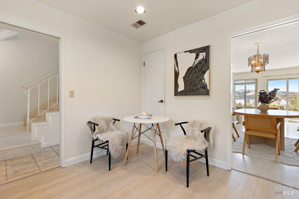 1492 London Circle Benicia CA 94510