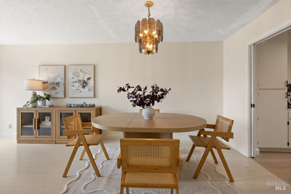1492 London Circle Benicia CA 94510