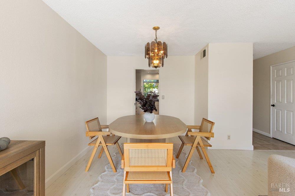 1492 London Circle Benicia CA 94510