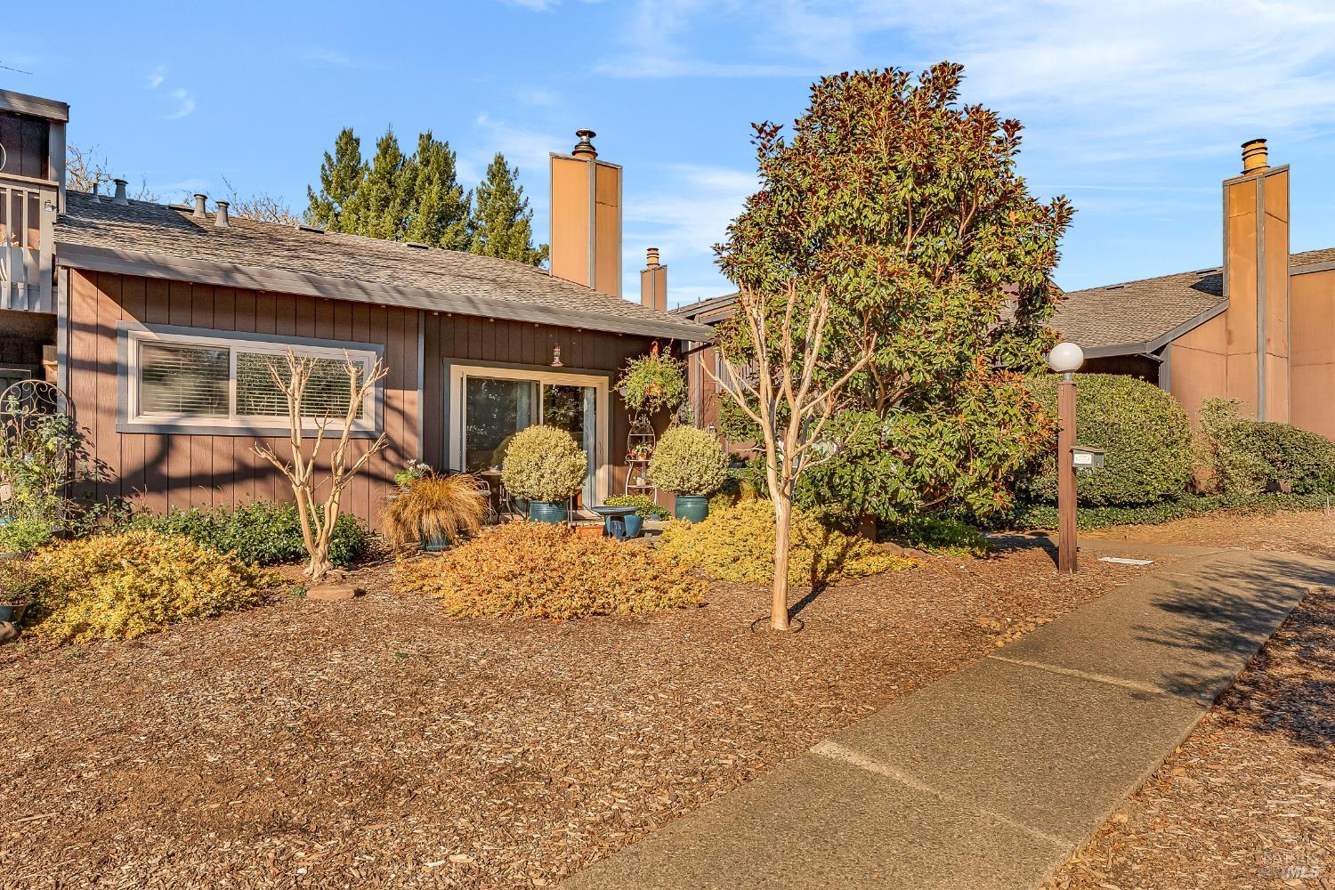 314 Los Alamos Road Santa Rosa CA 95409