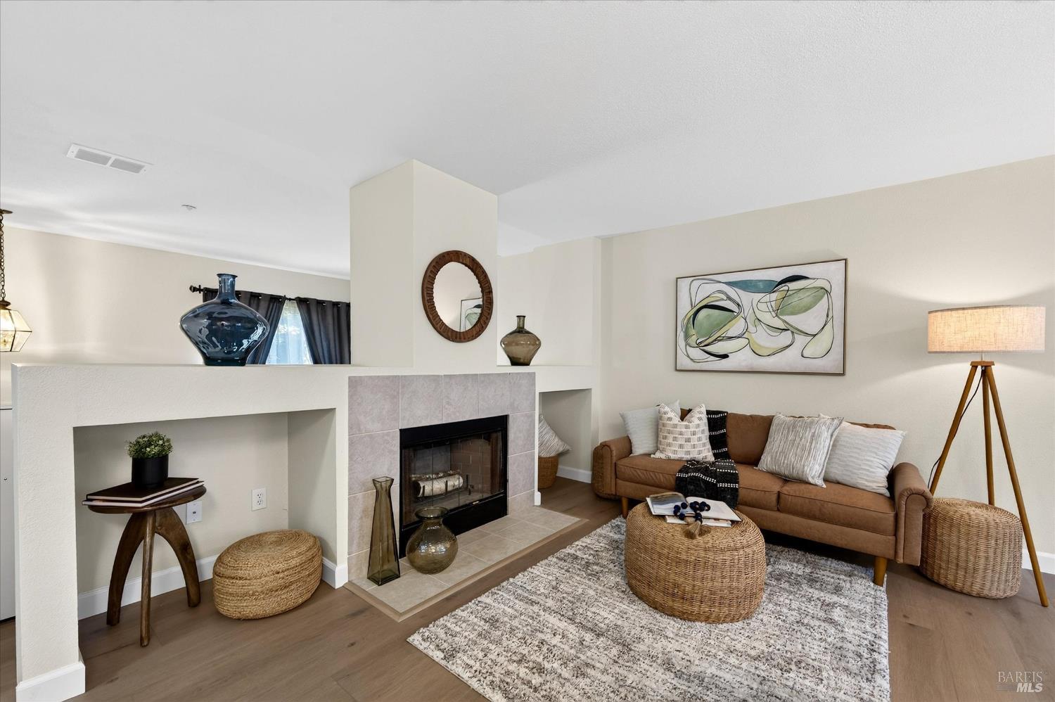 466 E E Street Benicia CA 94510