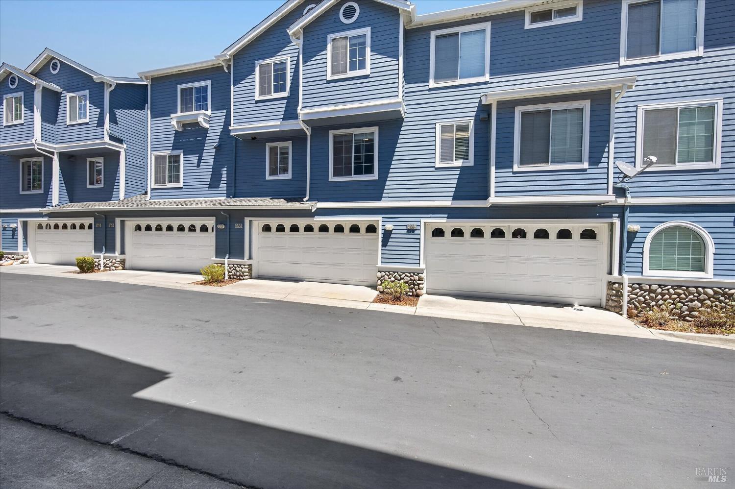 466 E E Street Benicia CA 94510