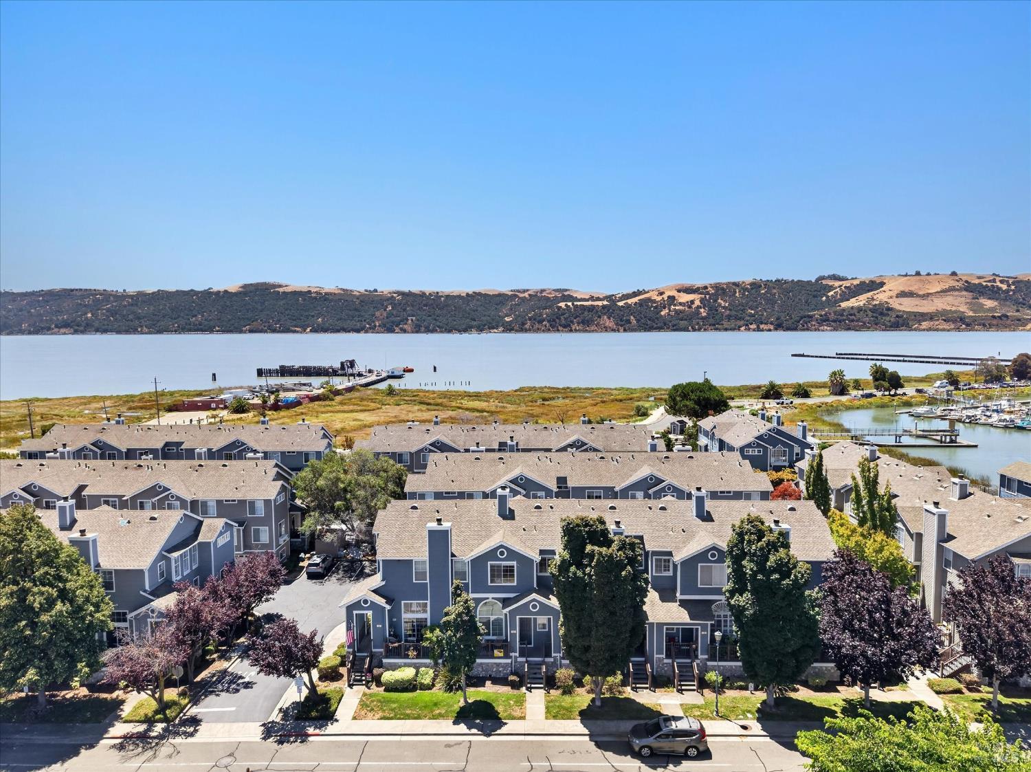 466 E E Street Benicia CA 94510