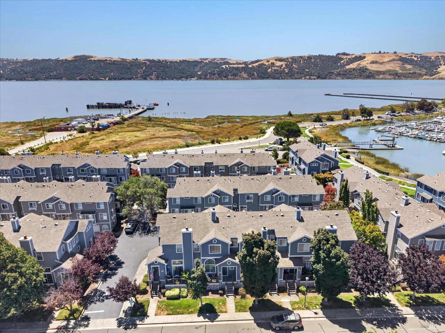 466 E E Street Benicia CA 94510
