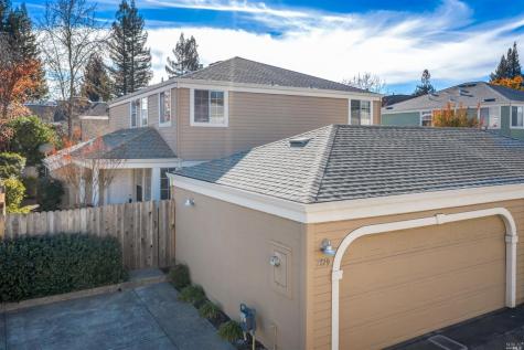 2729 Elks Way Napa CA 94558