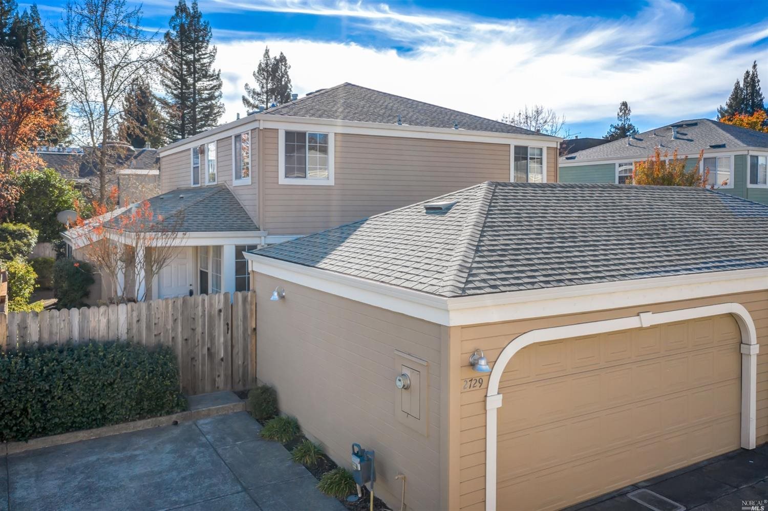 2729 Elks Way Napa CA 94558