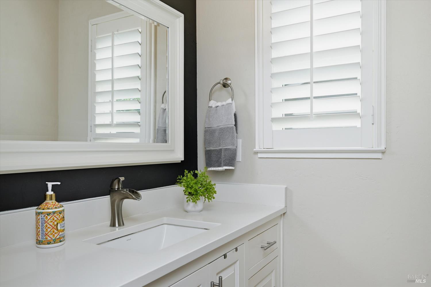 2619 Hidden Valley Lane Napa CA 94558