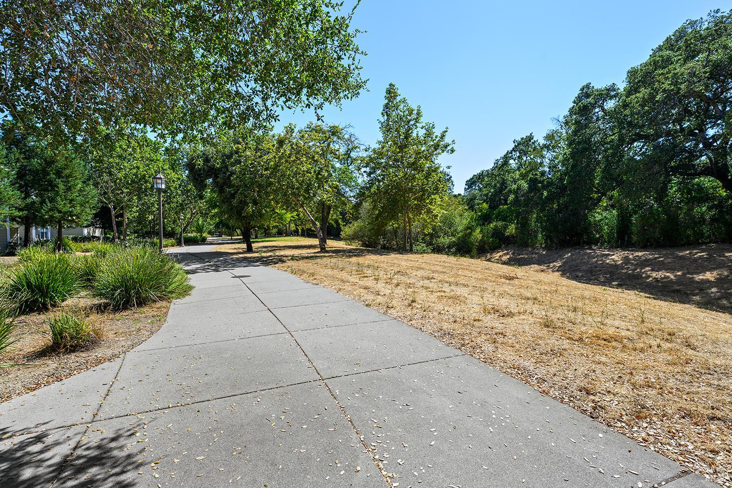 26 Mather Court Novato CA 94949