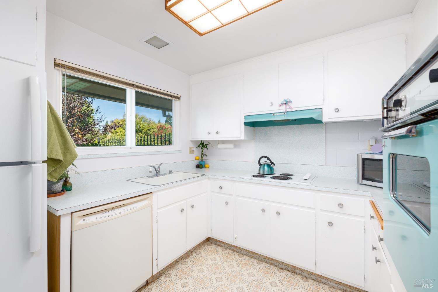 446 Las Casitas Court Santa Rosa CA 95403