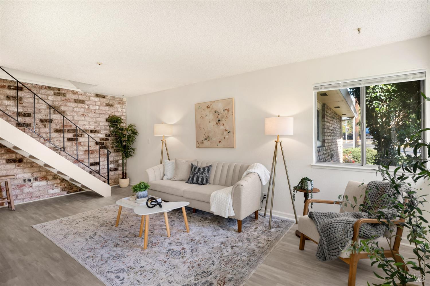 2515 Coffey Lane Santa Rosa CA 95403