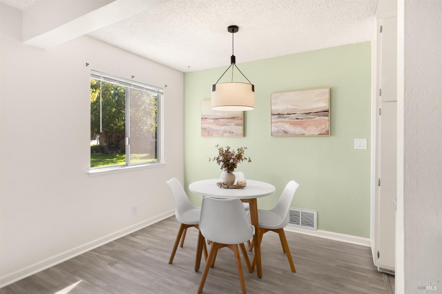 2515 Coffey Lane Santa Rosa CA 95403