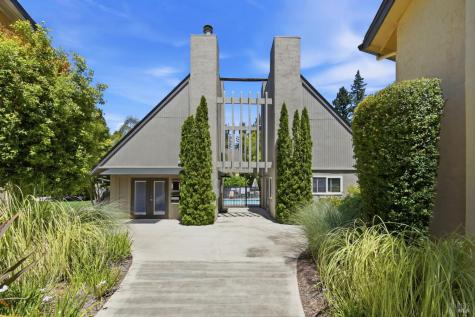 200 Foss Creek Circle Healdsburg CA 95448