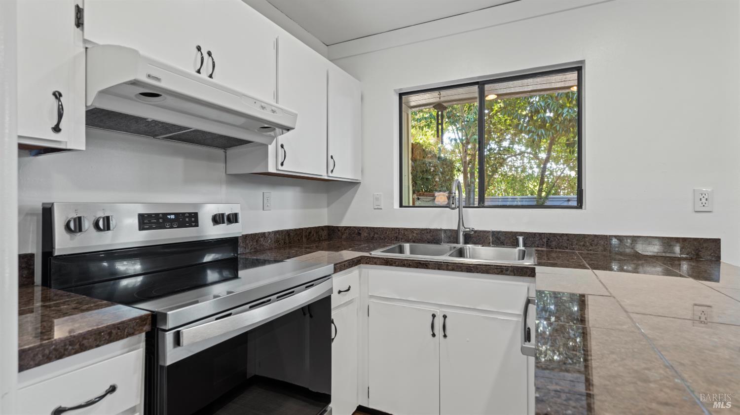 2791 Mcbride Lane Santa Rosa CA 95403