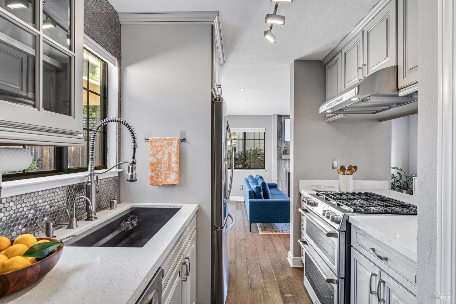 346 Piper Street Healdsburg CA 95448