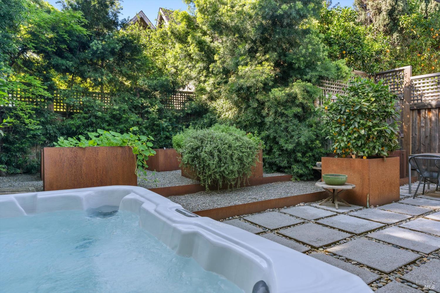 346 Piper Street Healdsburg CA 95448