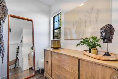 346 Piper Street Healdsburg CA 95448