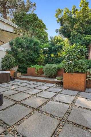 346 Piper Street Healdsburg CA 95448