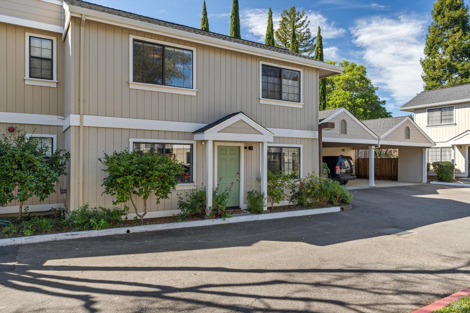 346 Piper Street Healdsburg CA 95448