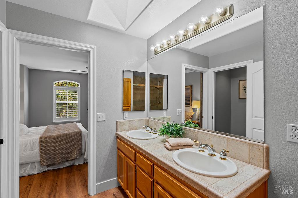 964 Mcclelland Drive Windsor CA 95492