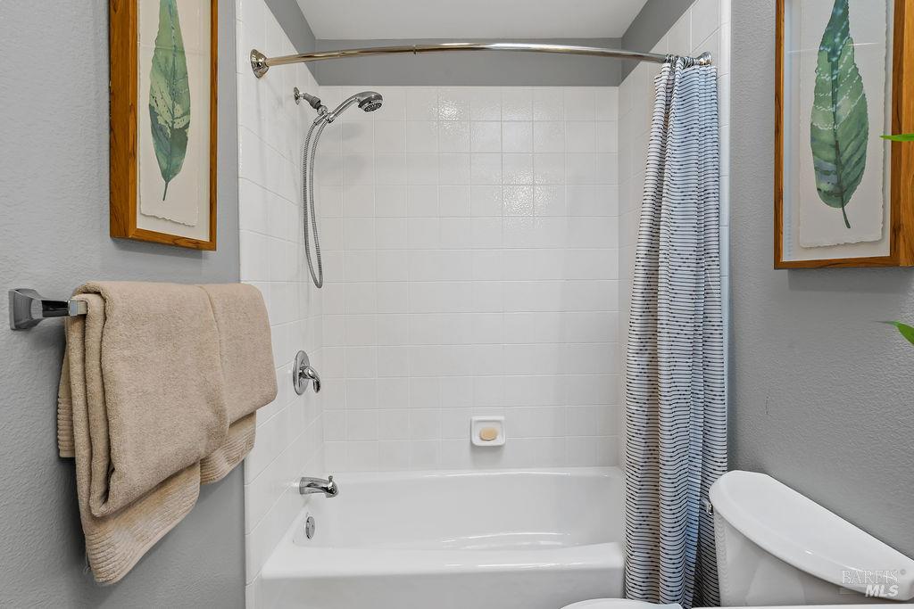 964 Mcclelland Drive Windsor CA 95492