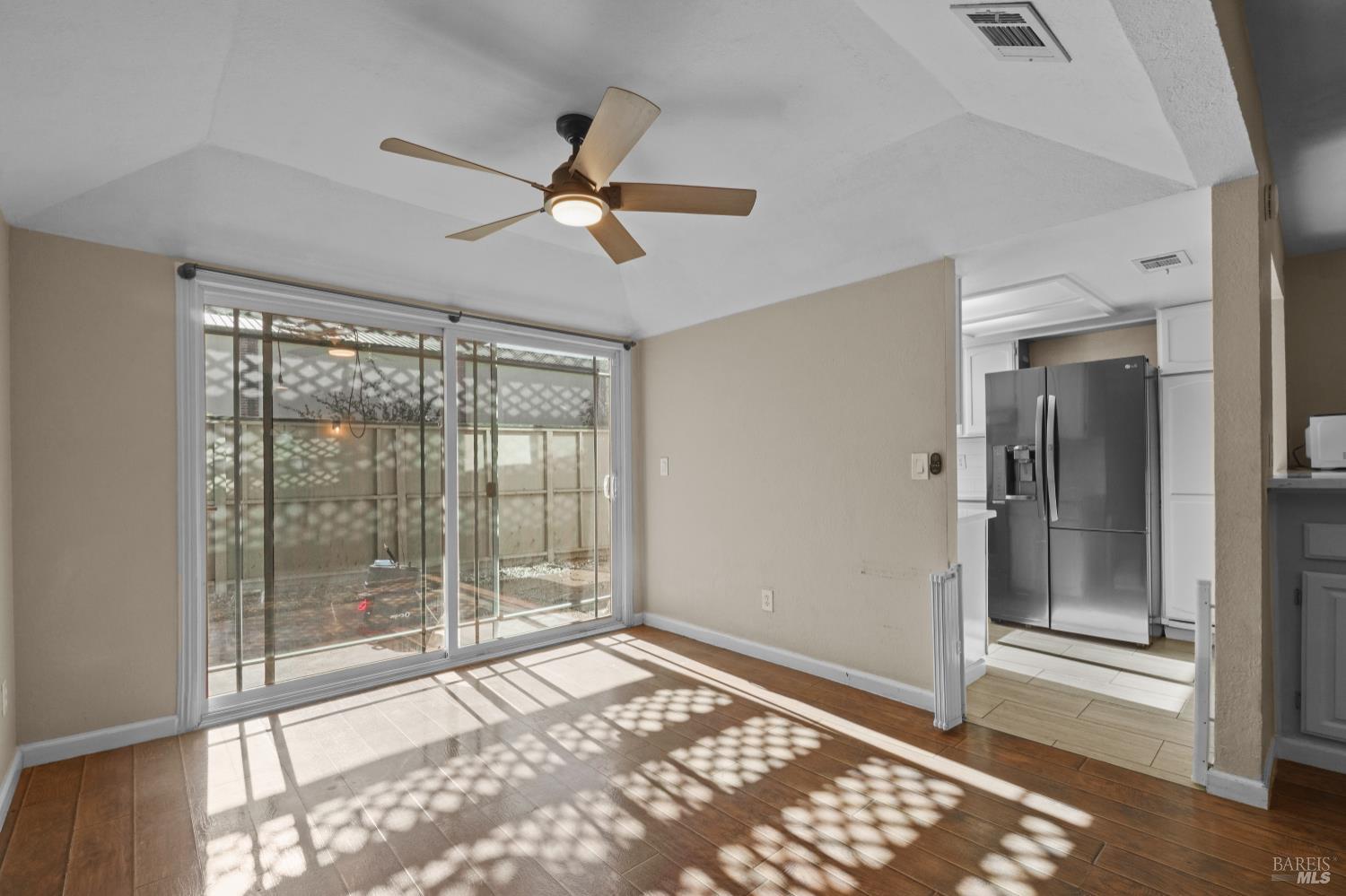 299 Shasta Drive Vacaville CA 95687