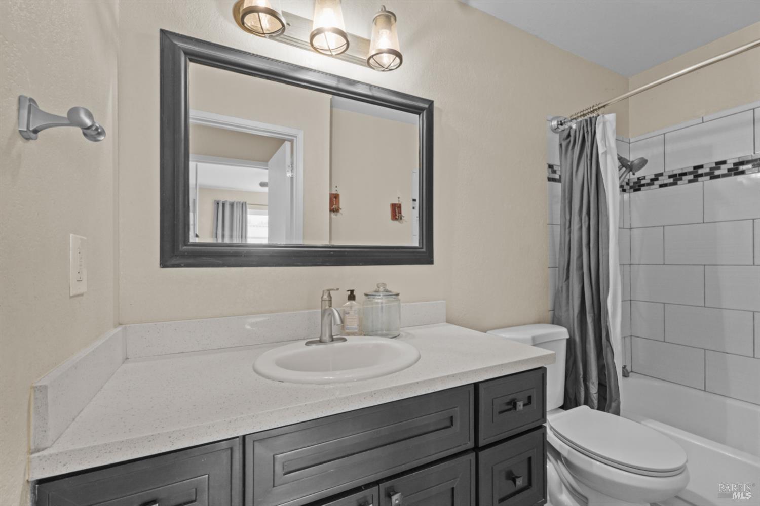 299 Shasta Drive Vacaville CA 95687
