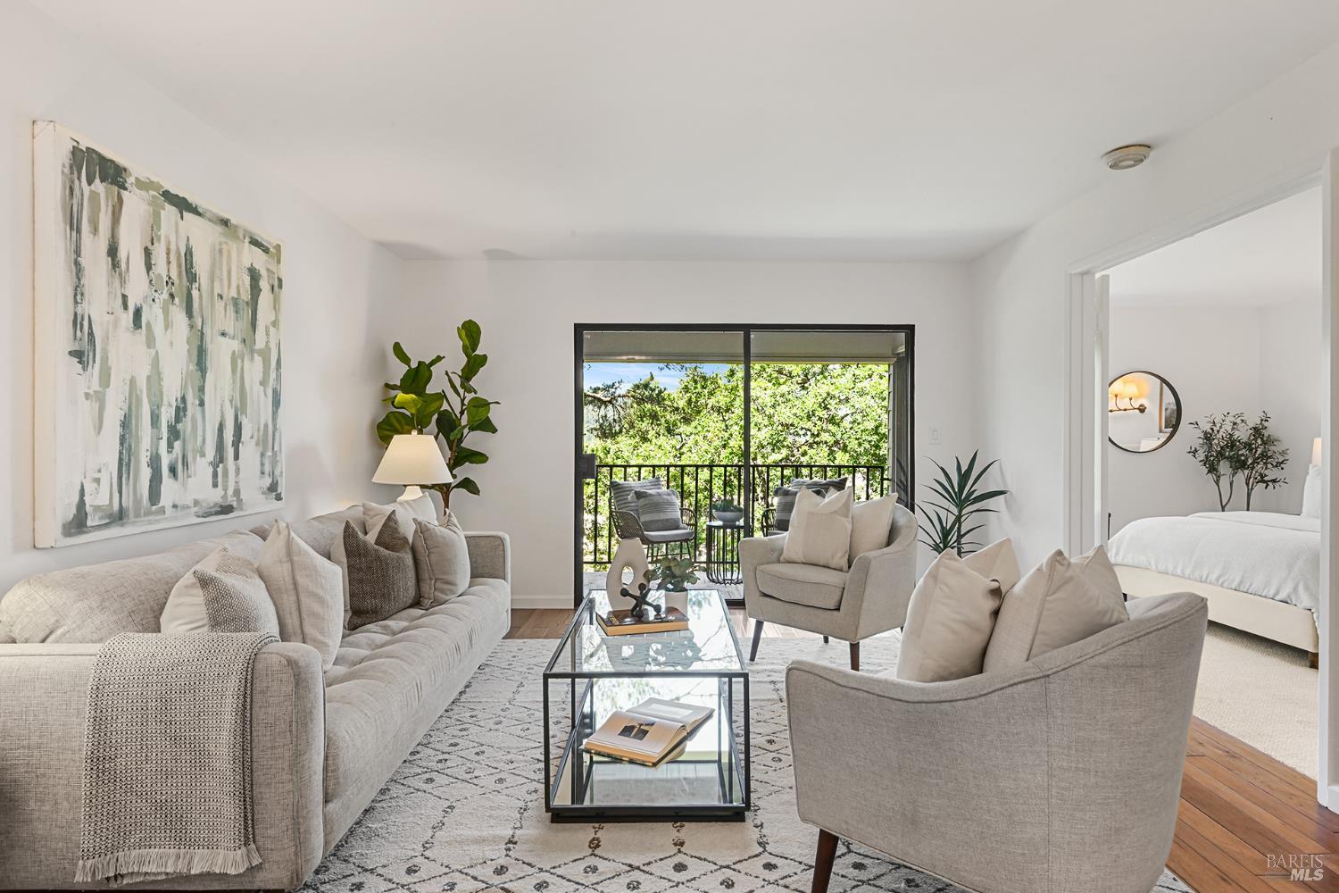 616 Via Casitas Greenbrae CA 94904