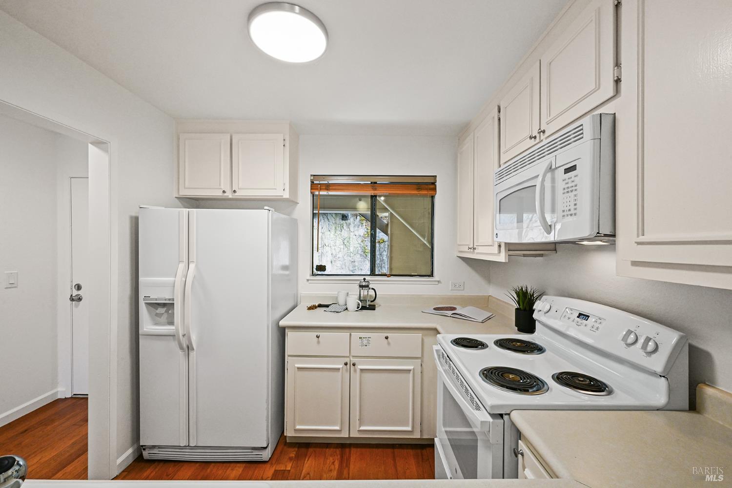 616 Via Casitas Greenbrae CA 94904
