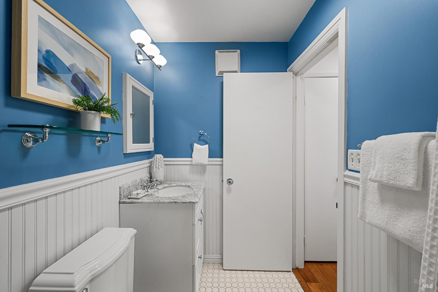 616 Via Casitas Greenbrae CA 94904