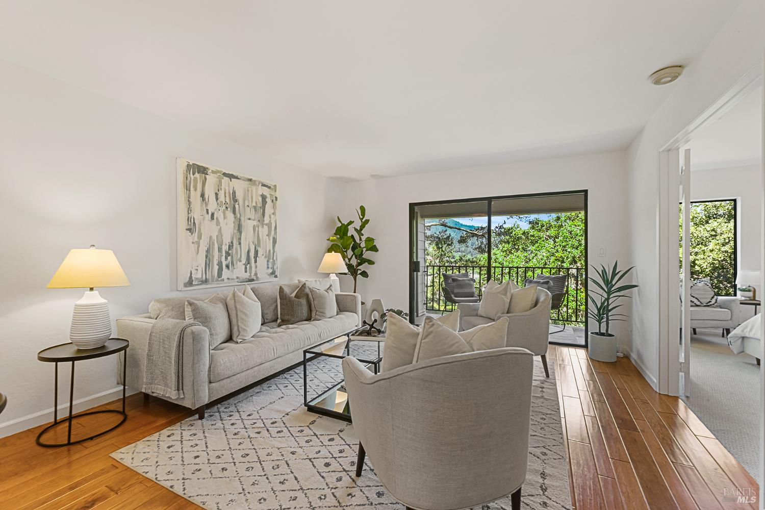 616 Via Casitas Greenbrae CA 94904