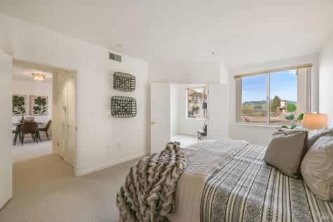 200 Deer Valley Road San Rafael CA 94903