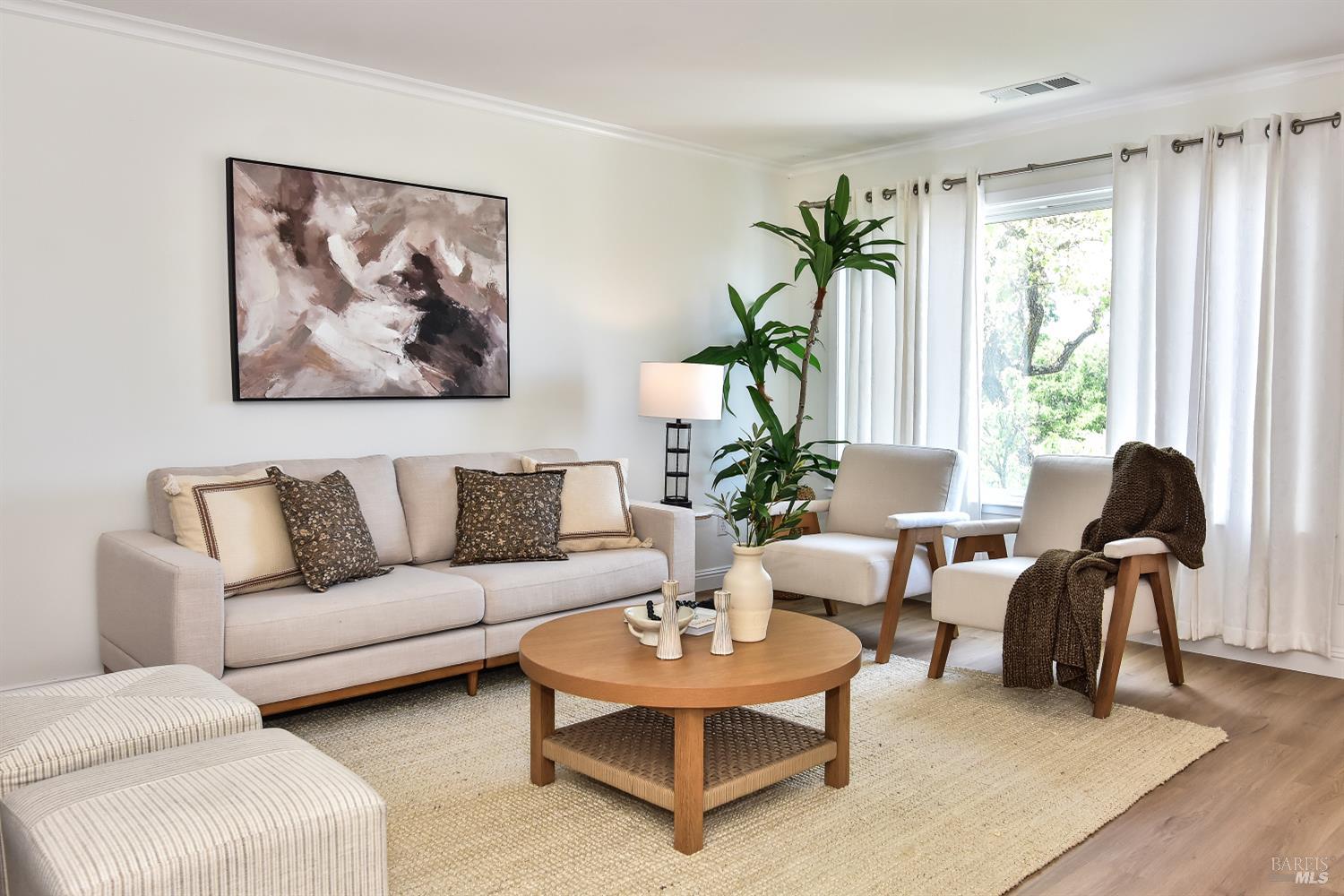 79 Scottsdale Way Novato CA 94947