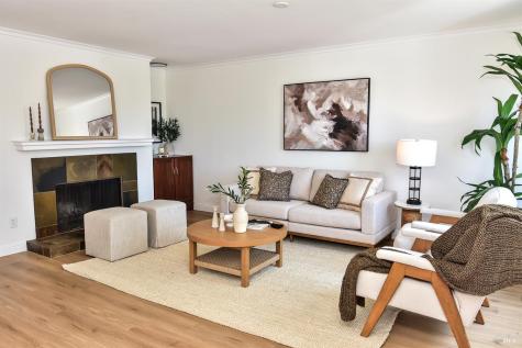 79 Scottsdale Way Novato CA 94947