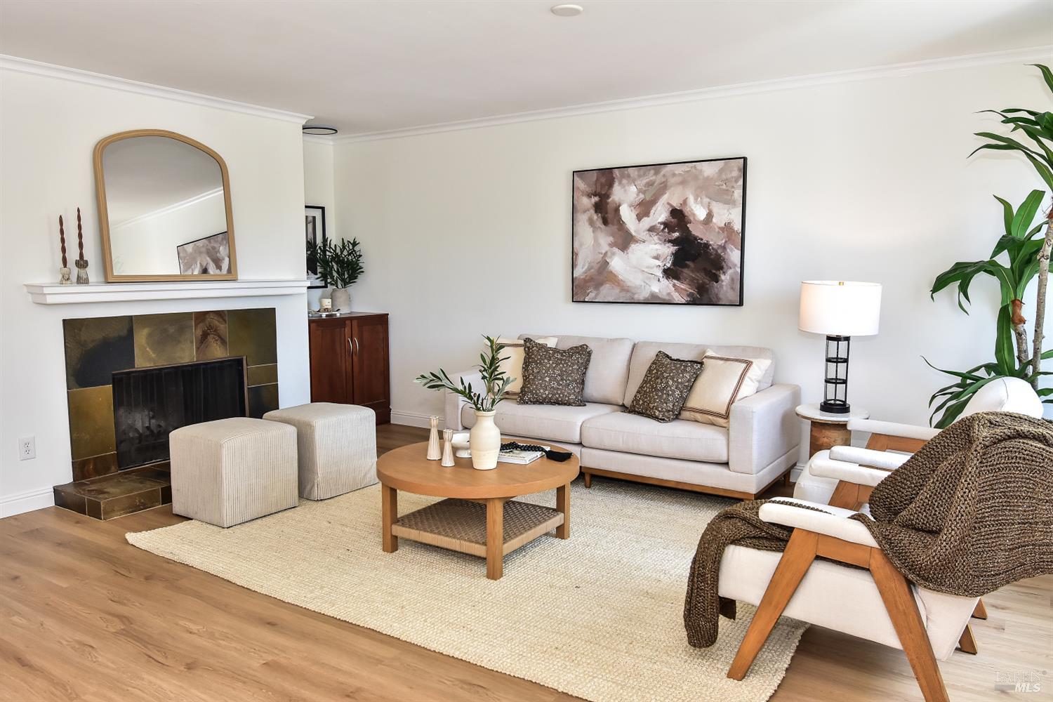 79 Scottsdale Way Novato CA 94947
