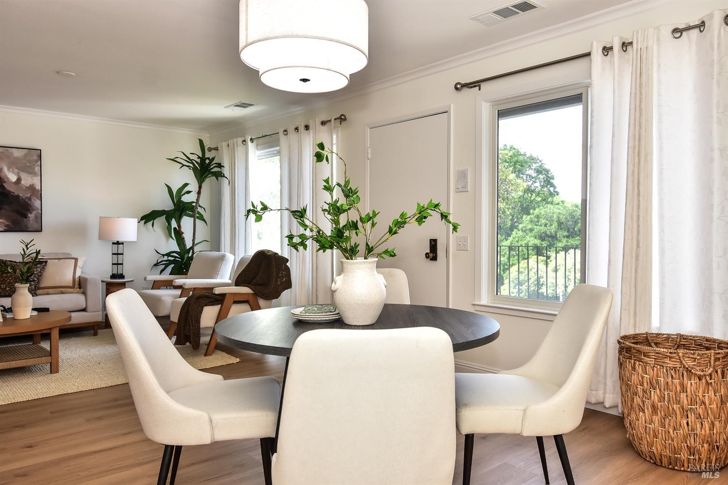 79 Scottsdale Way Novato CA 94947