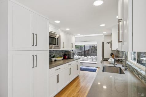 883 Magnolia Avenue Larkspur CA 94939
