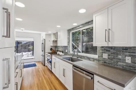 883 Magnolia Avenue Larkspur CA 94939