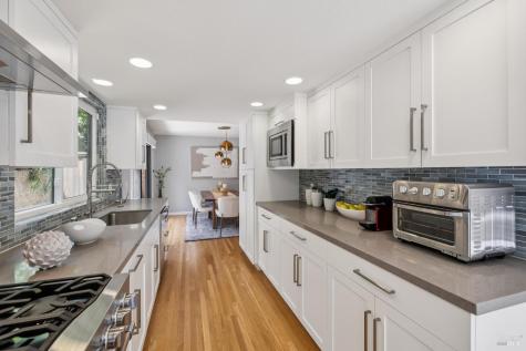 883 Magnolia Avenue Larkspur CA 94939
