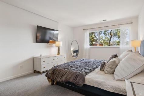 883 Magnolia Avenue Larkspur CA 94939