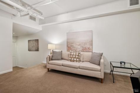 883 Magnolia Avenue Larkspur CA 94939