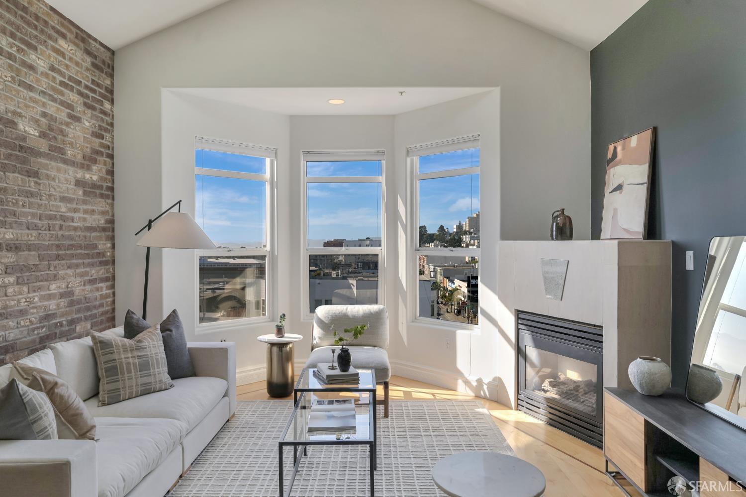 1601 Pacific Avenue San Francisco CA 94109