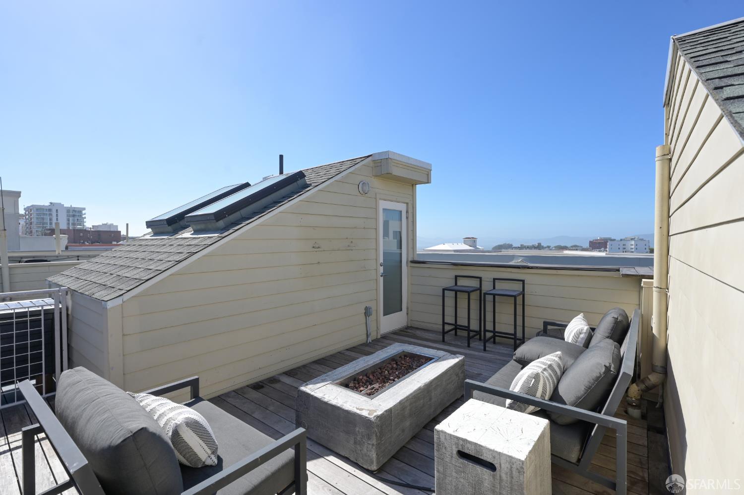 1601 Pacific Avenue San Francisco CA 94109